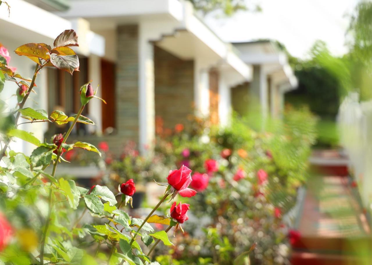 Elysium Garden Hotel Munnar Exterior photo